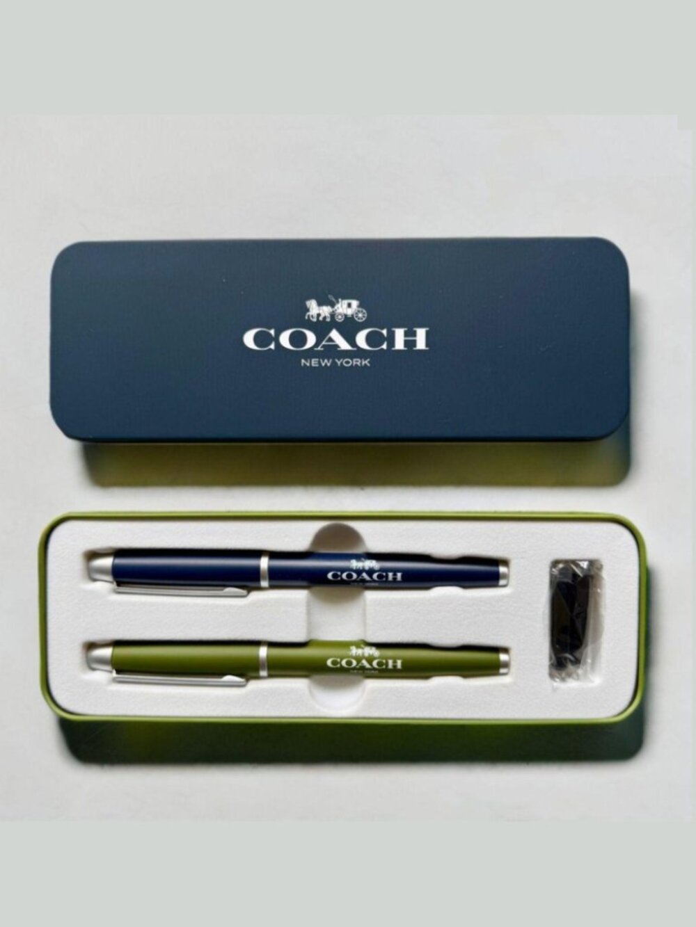 Coach Fountain & Ball Point Pen Set (2)